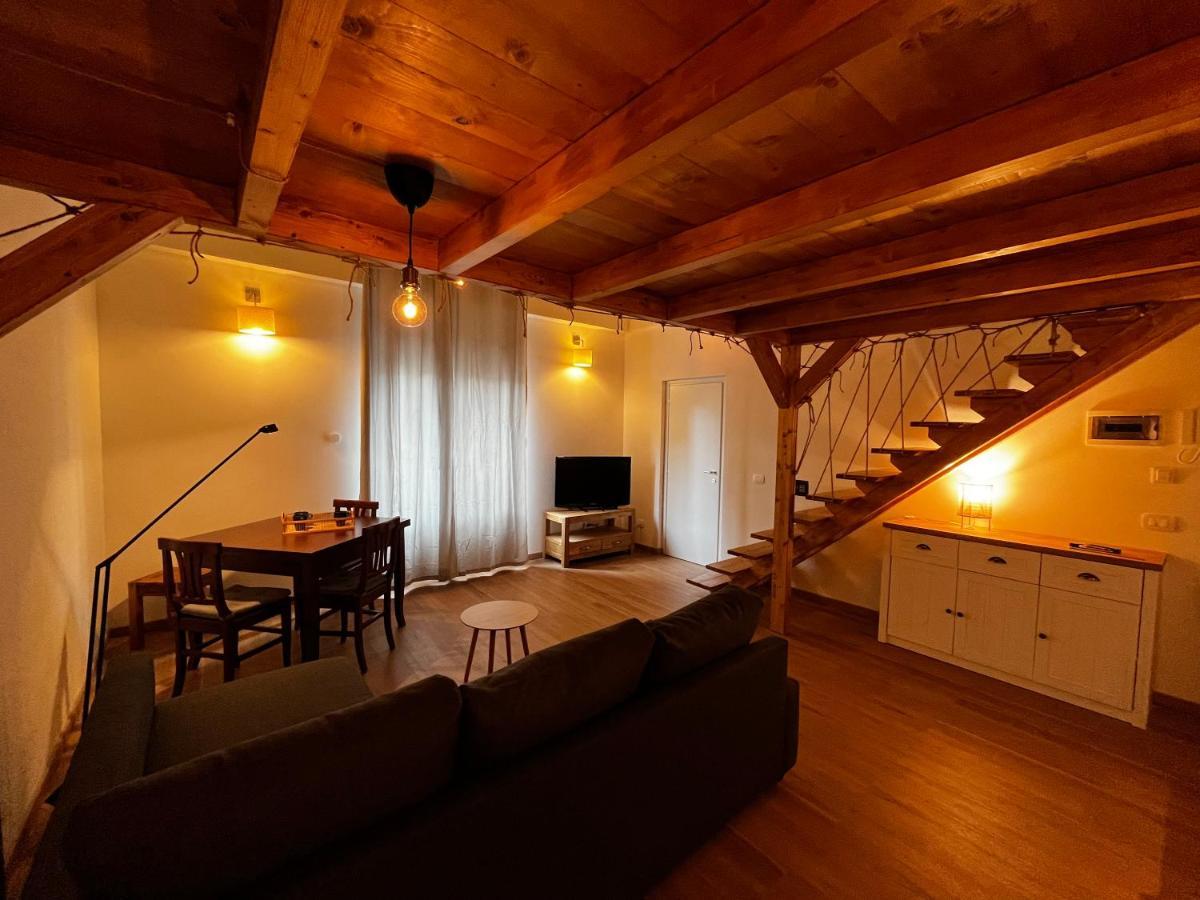 A Casa Del Conte Apartment Palermo Bagian luar foto